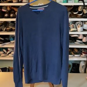 EUC woman’s Vinyard Vines sweater